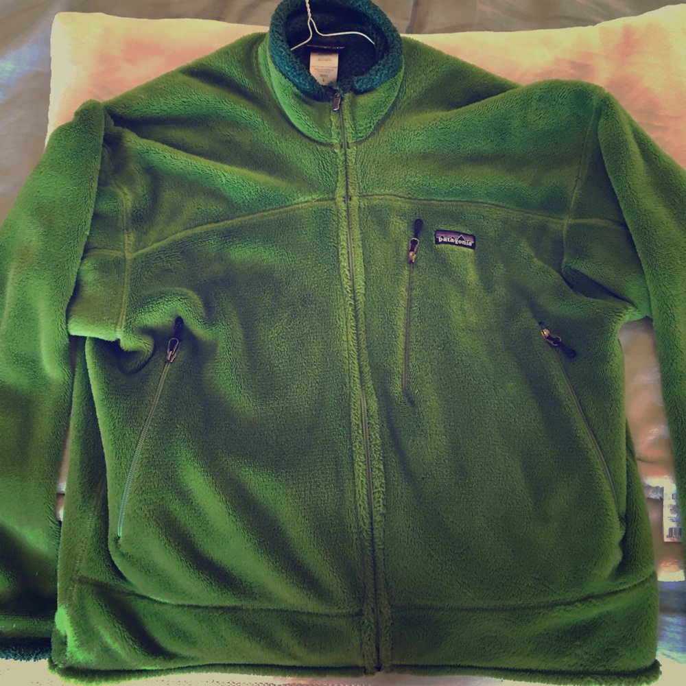 Men’s L patagonia R4 fleece